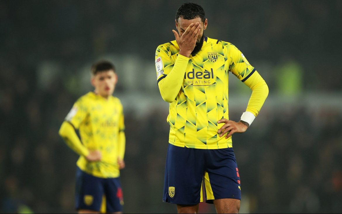West Brom: Bruce drops injury update