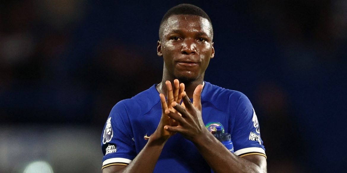 Chelsea offered "incredible" manager who’d transform Caicedo